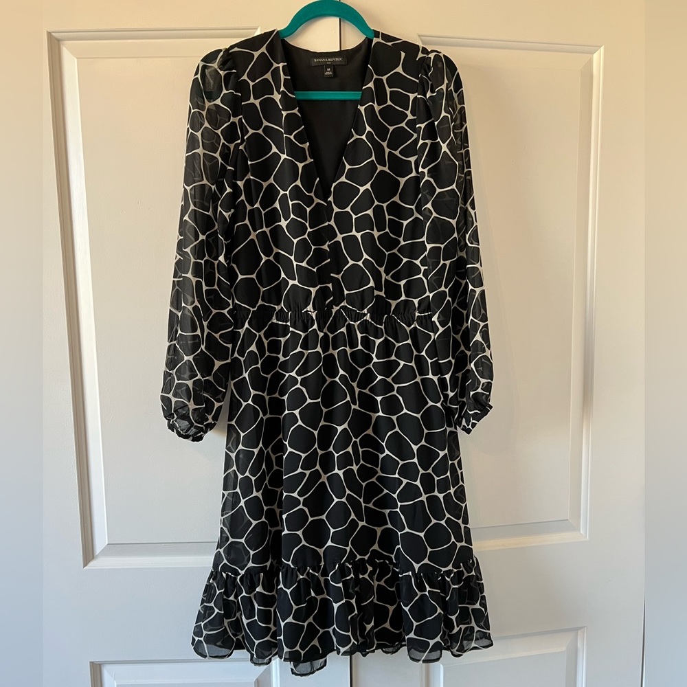 Banana Republic Giraffe Print Dress - Medium